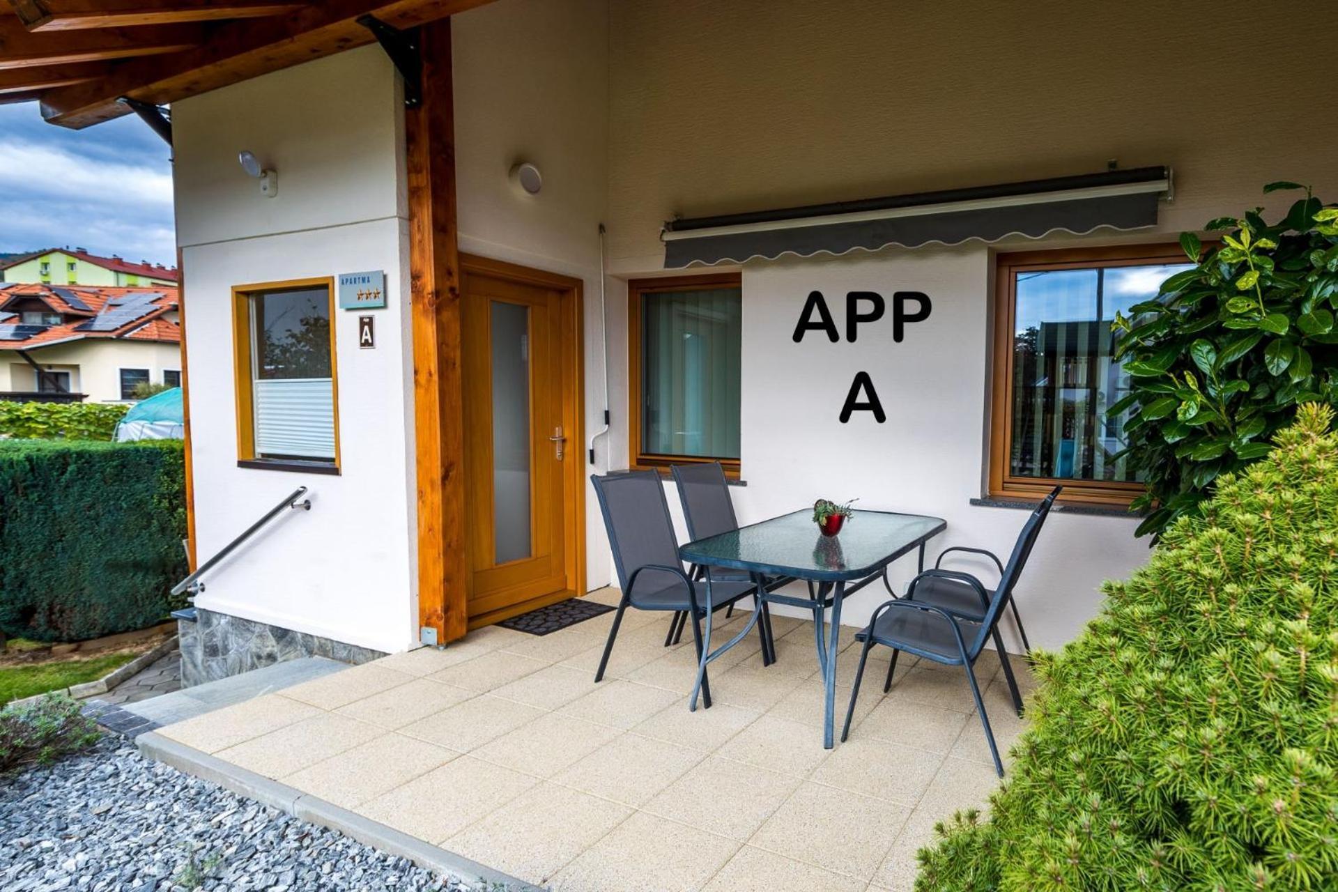 Zreče Zimzeleni Apartments מראה חיצוני תמונה