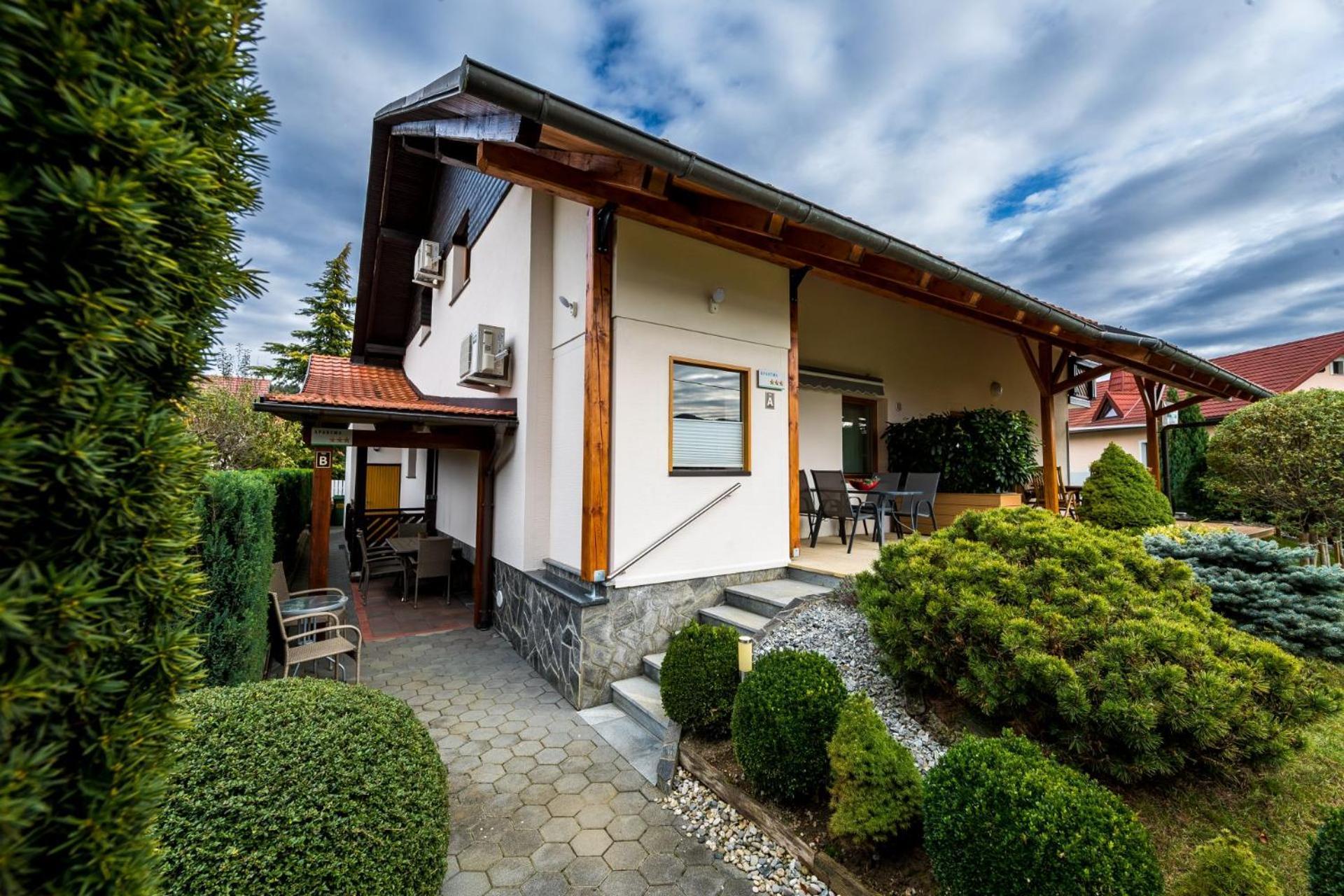 Zreče Zimzeleni Apartments מראה חיצוני תמונה